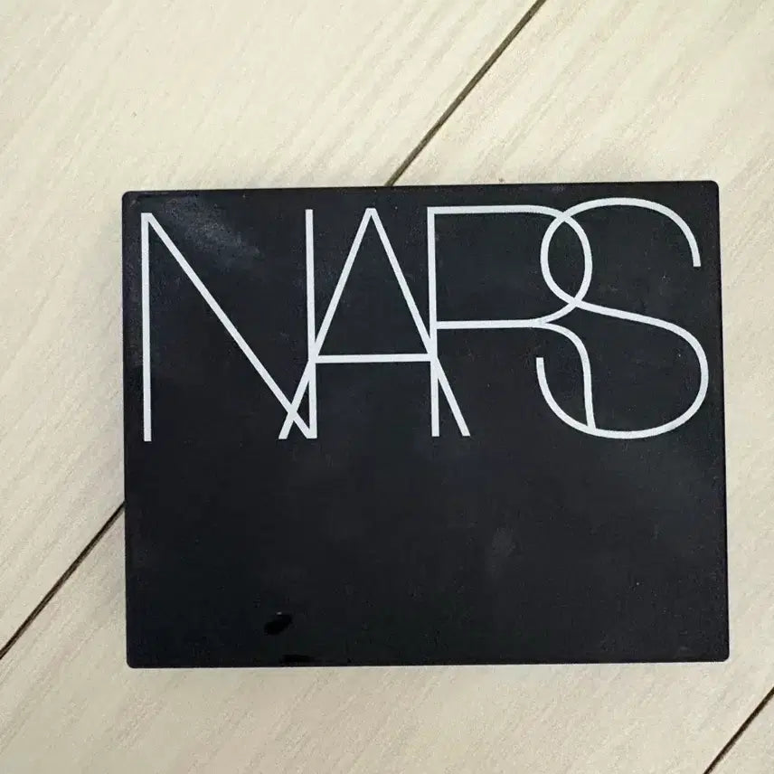 [BUNJANG] NARS Foundation and Blush Bundle Set / 나스 파운데이션 치크 화장품 일괄판매