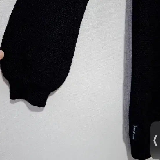 [BUNJANG] Armani Jeans Black Knit Sweater / 아르마니진 블랙 니트  85(38)