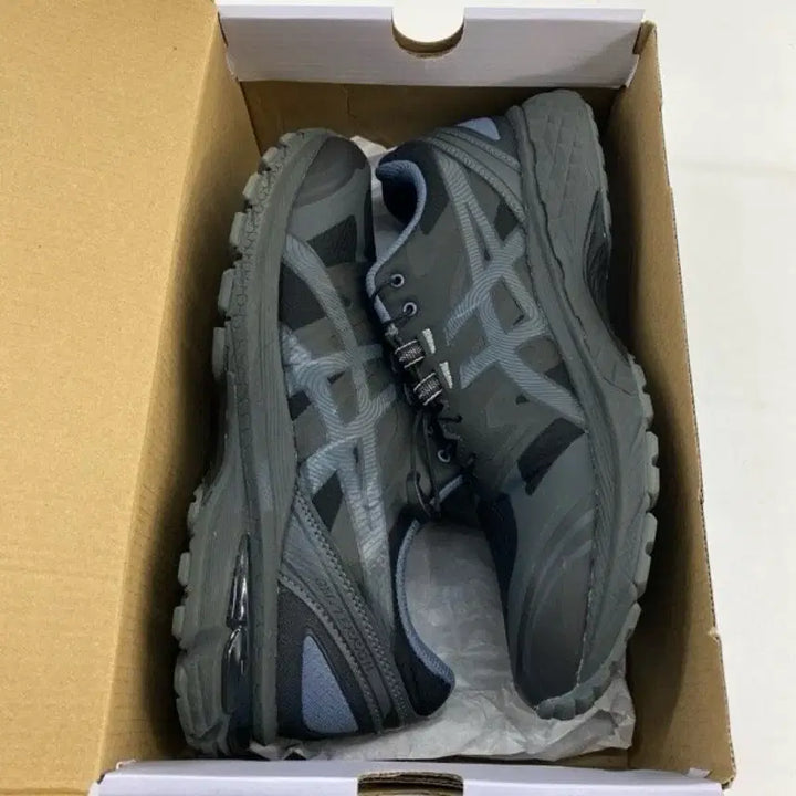 [BUNJANG] Asics Gel-Terrain Phantom Moon Mist Sneakers / 아식스 산산기어 젤터레인 팬텀 문미스트 260