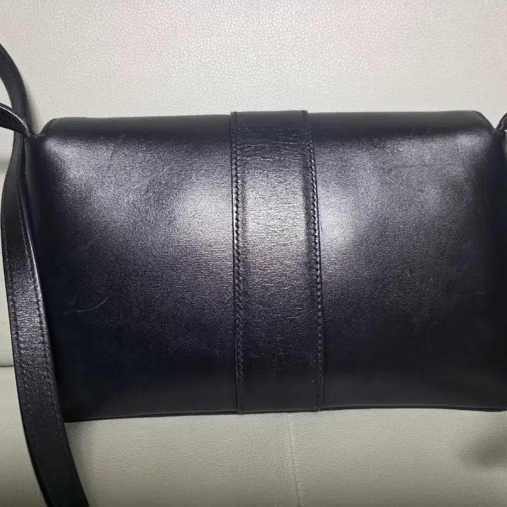 [BUNJANG] Gucci Marmont Crossbody Bag / 구찌] 알리 블랙 마몬트 크로스 백