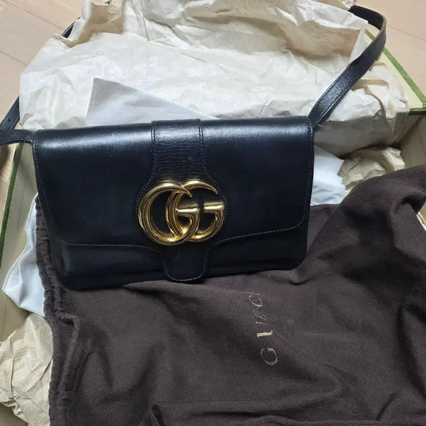 [BUNJANG] Gucci Marmont Crossbody Bag / 구찌] 알리 블랙 마몬트 크로스 백