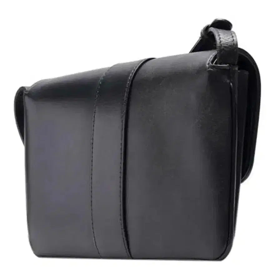 [BUNJANG] Gucci Marmont Crossbody Bag / 구찌] 알리 블랙 마몬트 크로스 백