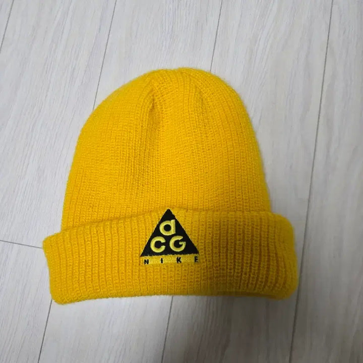 [BUNJANG] Nike ACG Yellow Beanie / 나이키 ACG 옐로우 비니