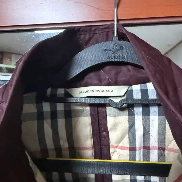 [BUNJANG] Burberry Quilted Jacket / 버버리 누빔자켓