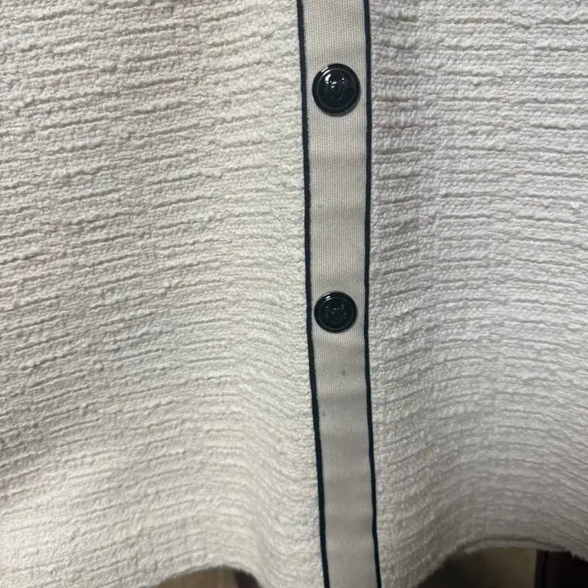 [BUNJANG] Maje Ivory V-Neck Short Sleeve Tweed Mini Dress / 마쥬(Maje) 아이보리 V넥 반팔 트위드 미니 원피스