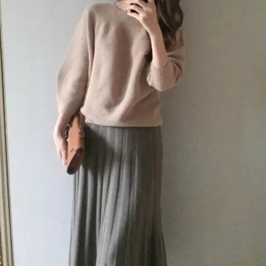 [BUNJANG] BOWEN Wool 100% Pleated Knit Skirt / 보웬 BOWEN 울100% 니트 플리츠 스커트 롱치마 플레어 밴딩 베이지