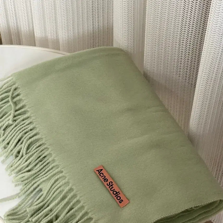 [BUNJANG] Acne Studios Oversized Wool Scarf / 아크네 스튜디오 울 머플러 오버사이즈