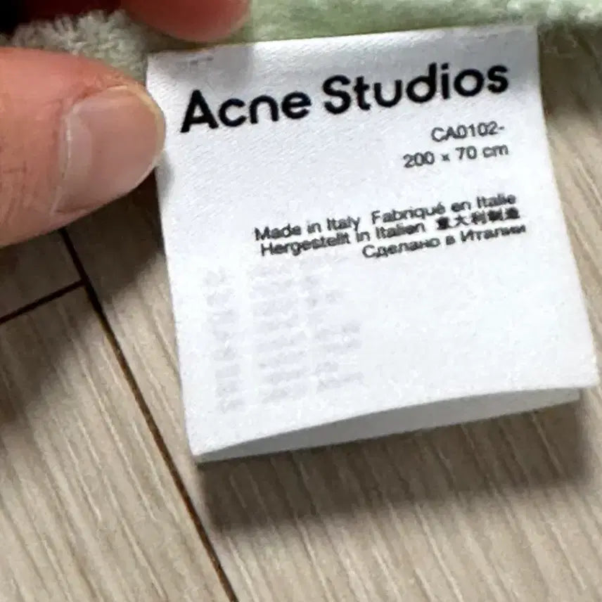 [BUNJANG] Acne Studios Oversized Wool Scarf / 아크네 스튜디오 울 머플러 오버사이즈