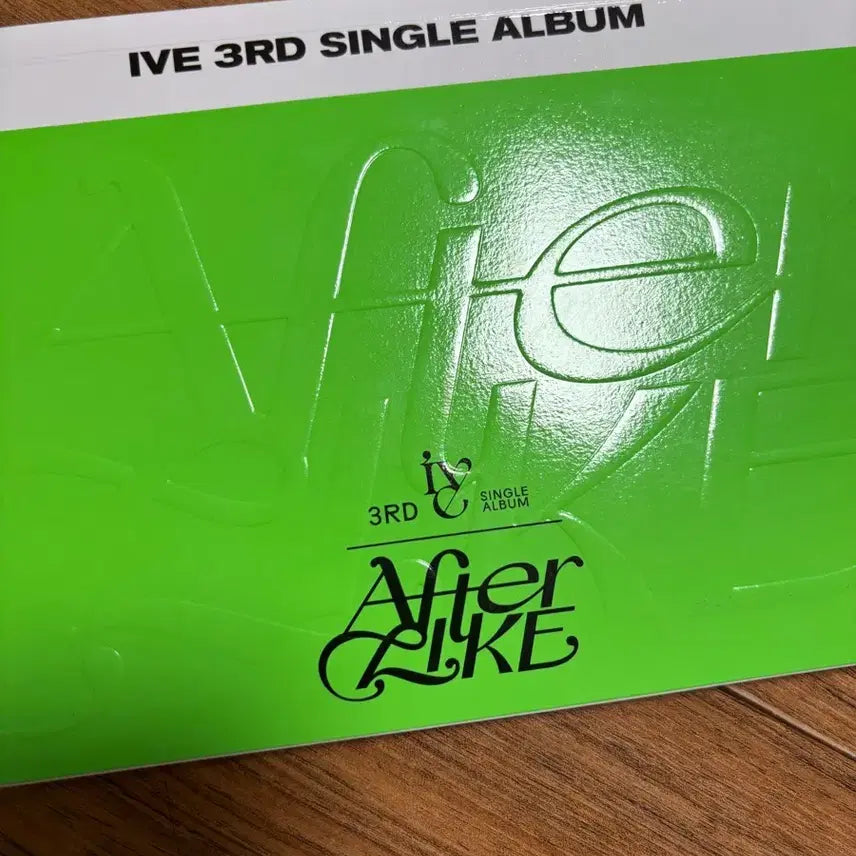 [BUNJANG] IVE Album (Photocard Included) / [포카포함]아이브 앨범