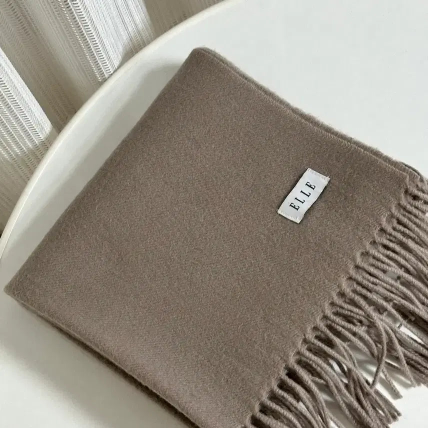 [BUNJANG] ELLE Brown Muffler / ELLE 엘르 브라운 머플러
