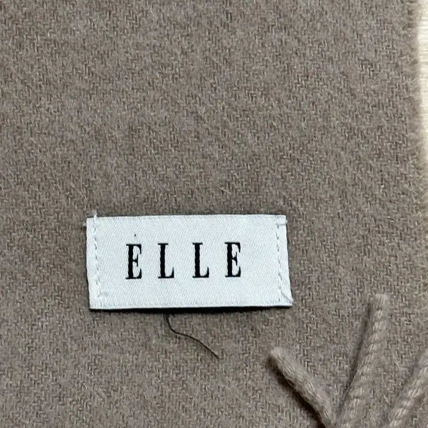 [BUNJANG] ELLE Brown Muffler / ELLE 엘르 브라운 머플러