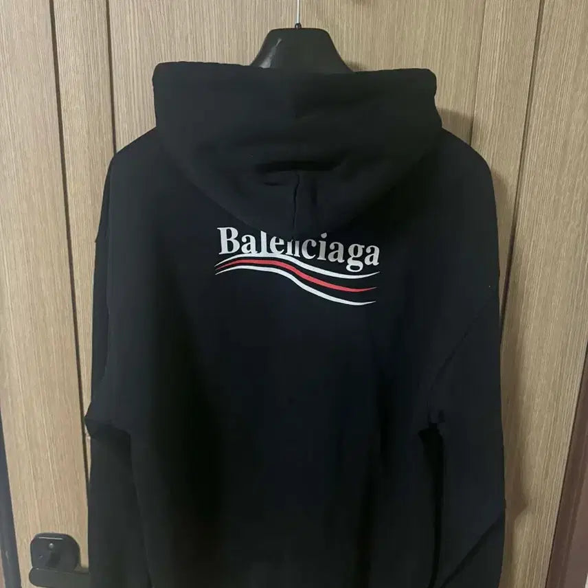 [BUNJANG] Balenciaga Wave Logo Oversized Hoodie Black / [ 105, 백화점판 ] 발렌시아가 웨이브로고 오버핏 후드 블랙