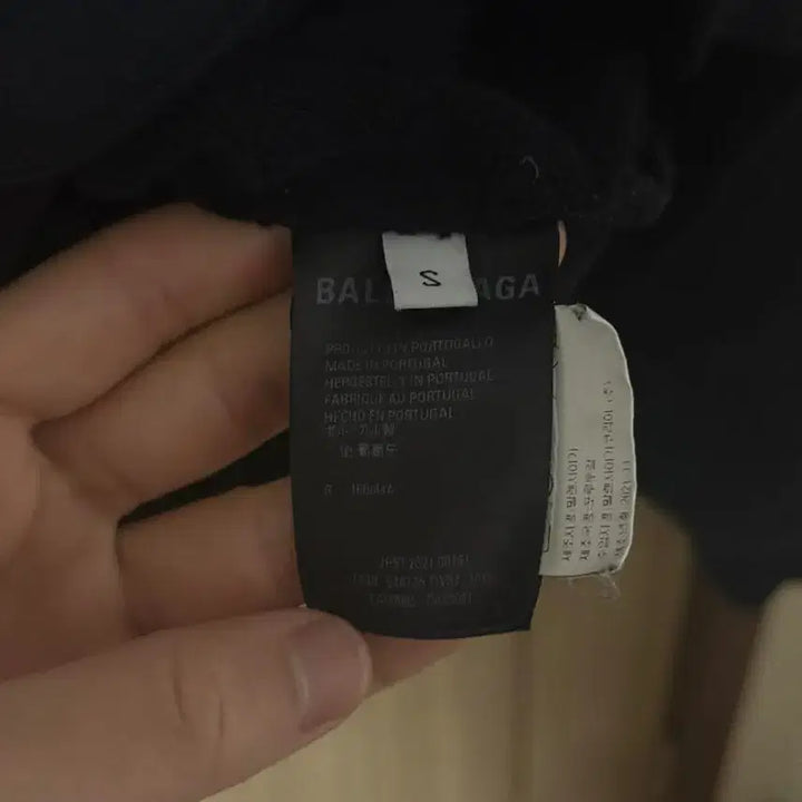 [BUNJANG] Balenciaga Wave Logo Oversized Hoodie Black / [ 105, 백화점판 ] 발렌시아가 웨이브로고 오버핏 후드 블랙