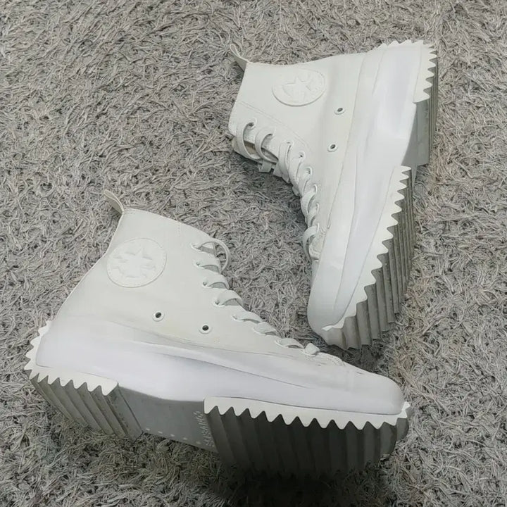 [BUNJANG] Converse Hike High Top Sneakers / 컨버스 하이크 하이탑 스니커즈