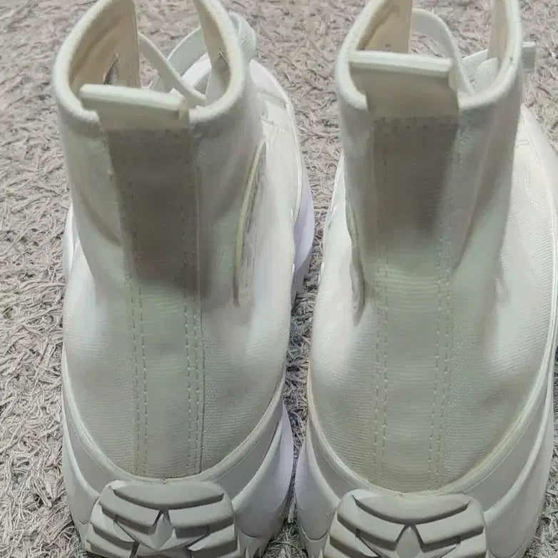 [BUNJANG] Converse Hike High Top Sneakers / 컨버스 하이크 하이탑 스니커즈