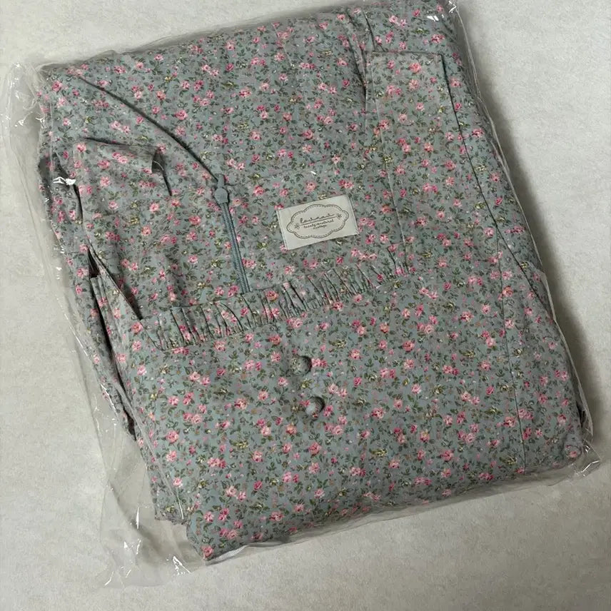 [BUNJANG] Rovneve Blooming Dress / 로브네브 블루밍 드레스 원피스