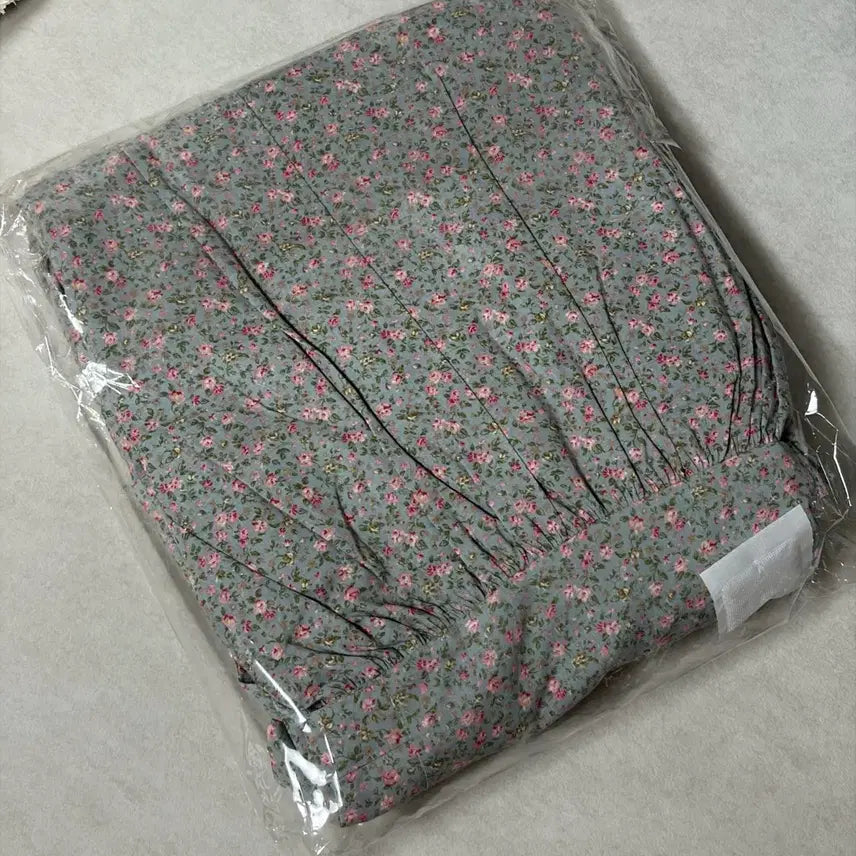 [BUNJANG] Rovneve Blooming Dress / 로브네브 블루밍 드레스 원피스