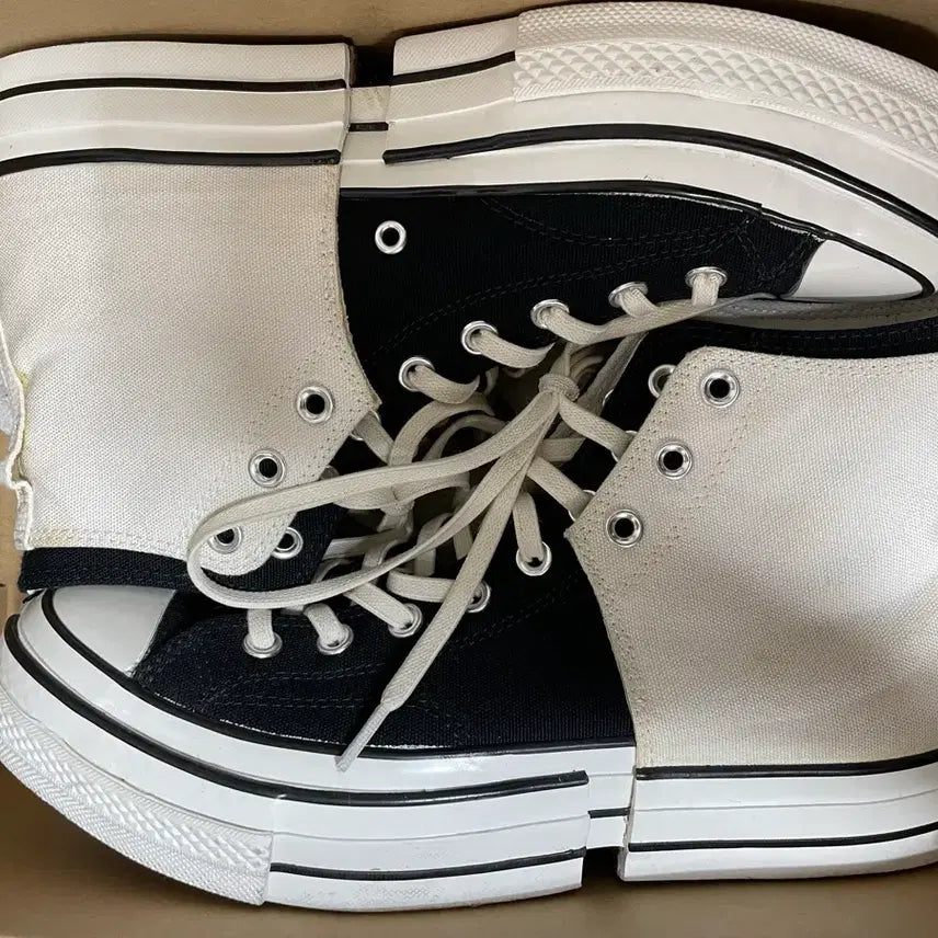 [BUNJANG] Converse x Feng Chen Wang Chuck 70 Two-in-One Sneakers / 컨버스 x 펑첸왕 척 70 투인원 내츄럴 아이보리 블랙 사이즈280