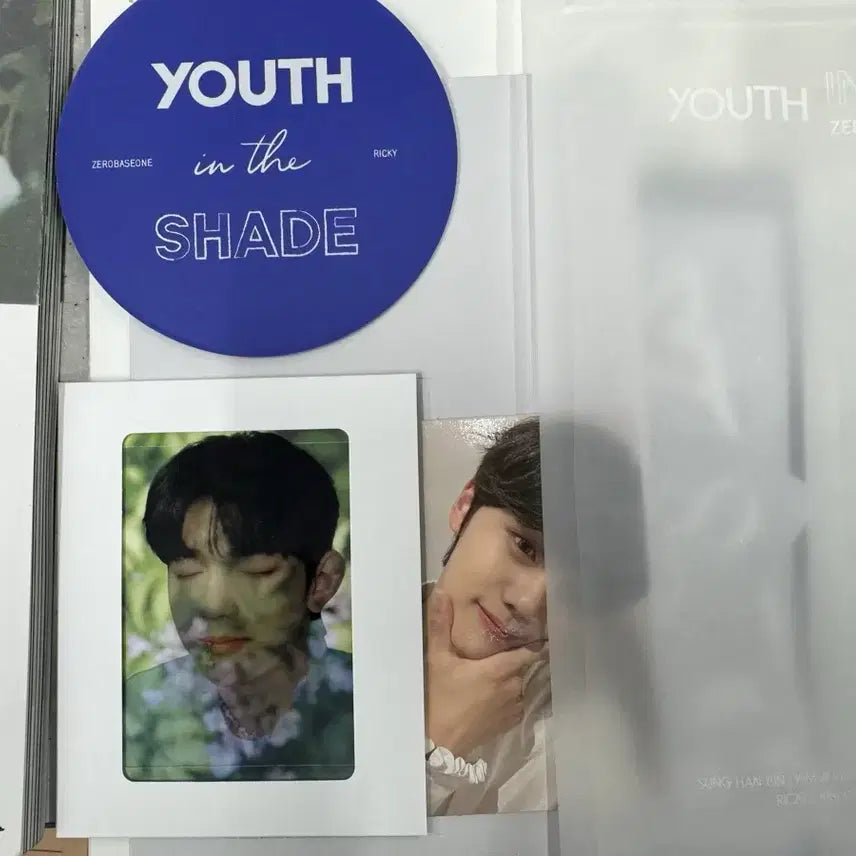 [BUNJANG] ZEROBASEONE Youth in the Box Album / Sell zerobaseone autograph youth in the