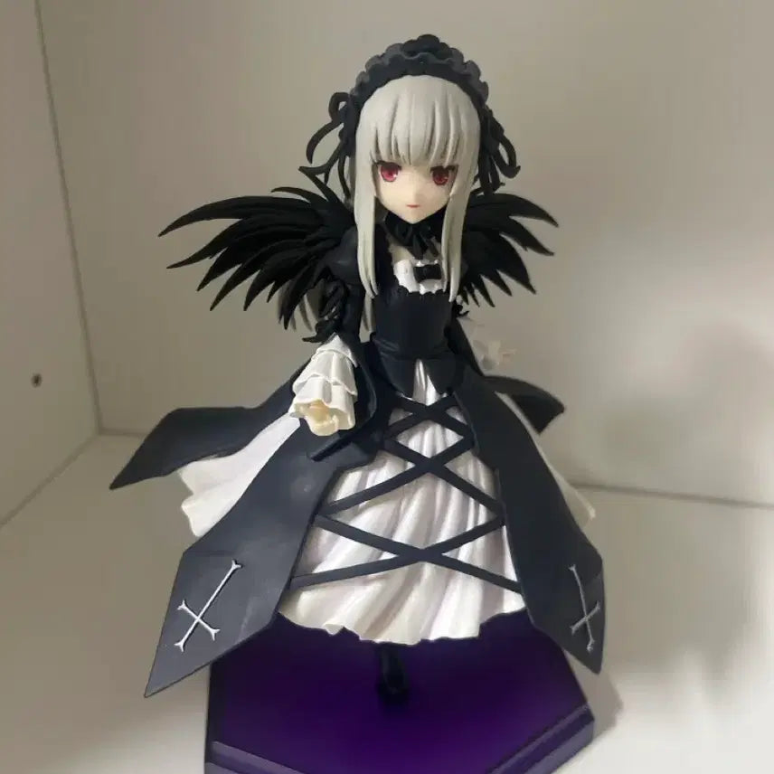 [BUNJANG] Rozen Maiden Suigintou Figure / 로젠메이든 스이긴토 피규어
