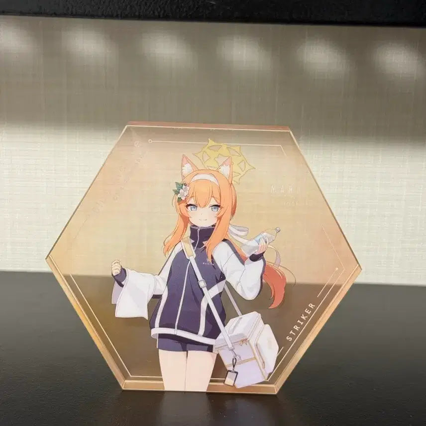 [BUNJANG] Blue Archive Mari Acrylic Block / 블루아카이브 마리 아크릴 블럭
