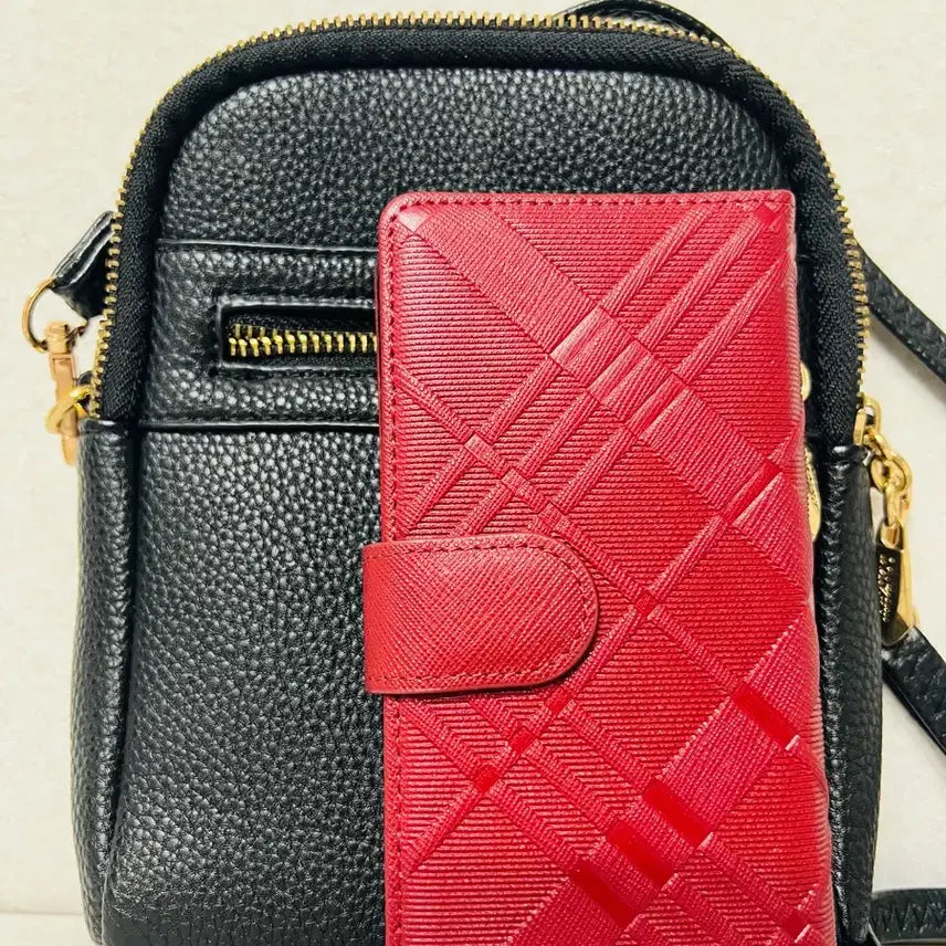 [BUNJANG] Black Crossbody Bag / 블랙 크로스백