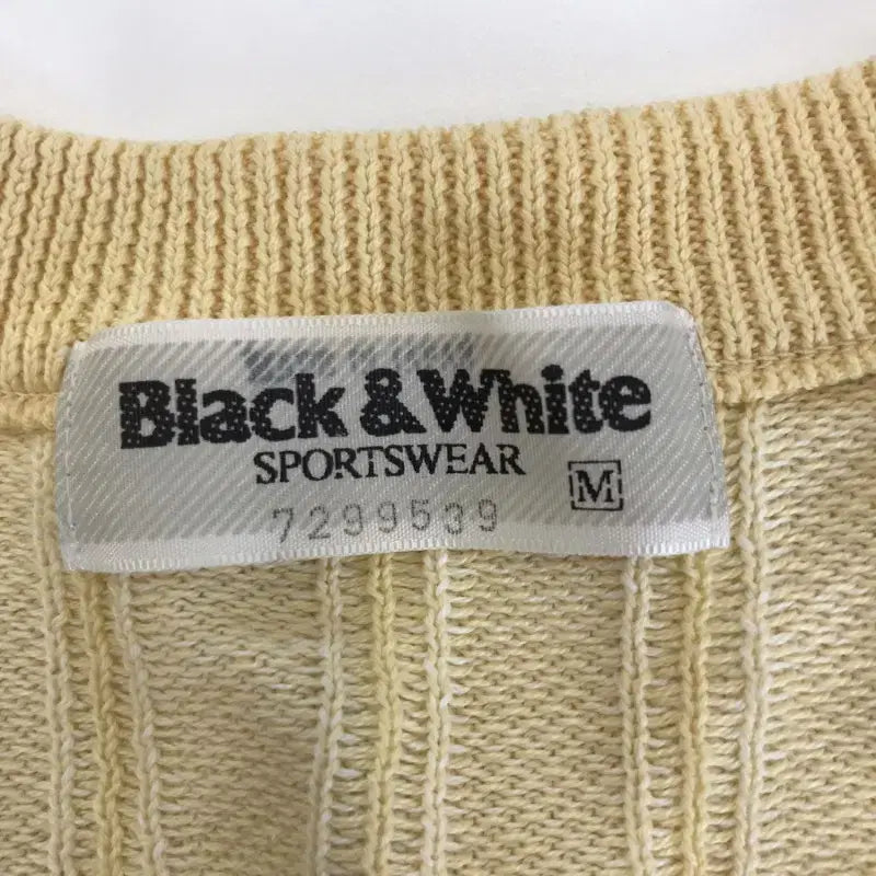 [BUNJANG] Black and White Knit Vest Cardigan [M] / 블랙엔화이트 니트 조끼가디건 [M]