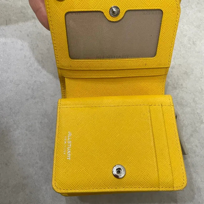[BUNJANG] Jill Stuart Yellow Bifold Wallet / 질스튜어트 옐로우 반지갑