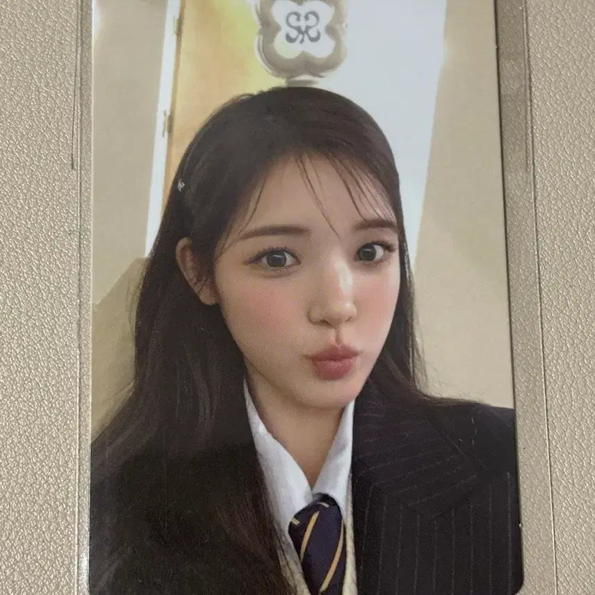 [BUNJANG] YUHA Hatz to Heart Light Stick Photocard / 하츠투하츠 유하 응원봉 포카 판매