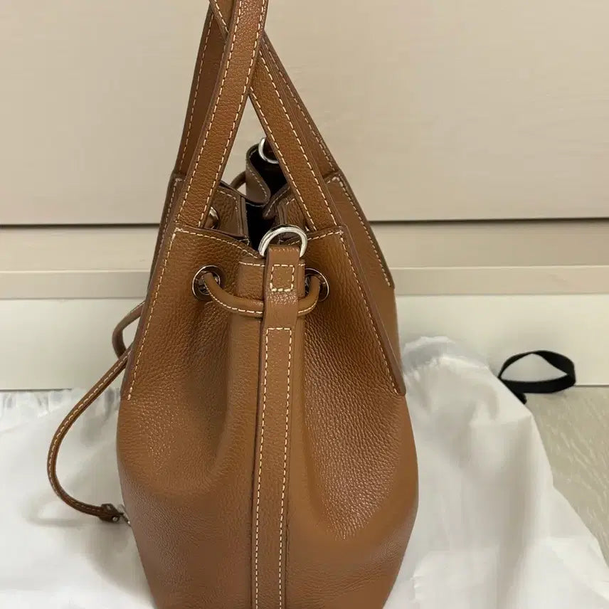 [BUNJANG] Joy Gryson Selena Tote Bag / 조이그라이슨 셀레나 토트백