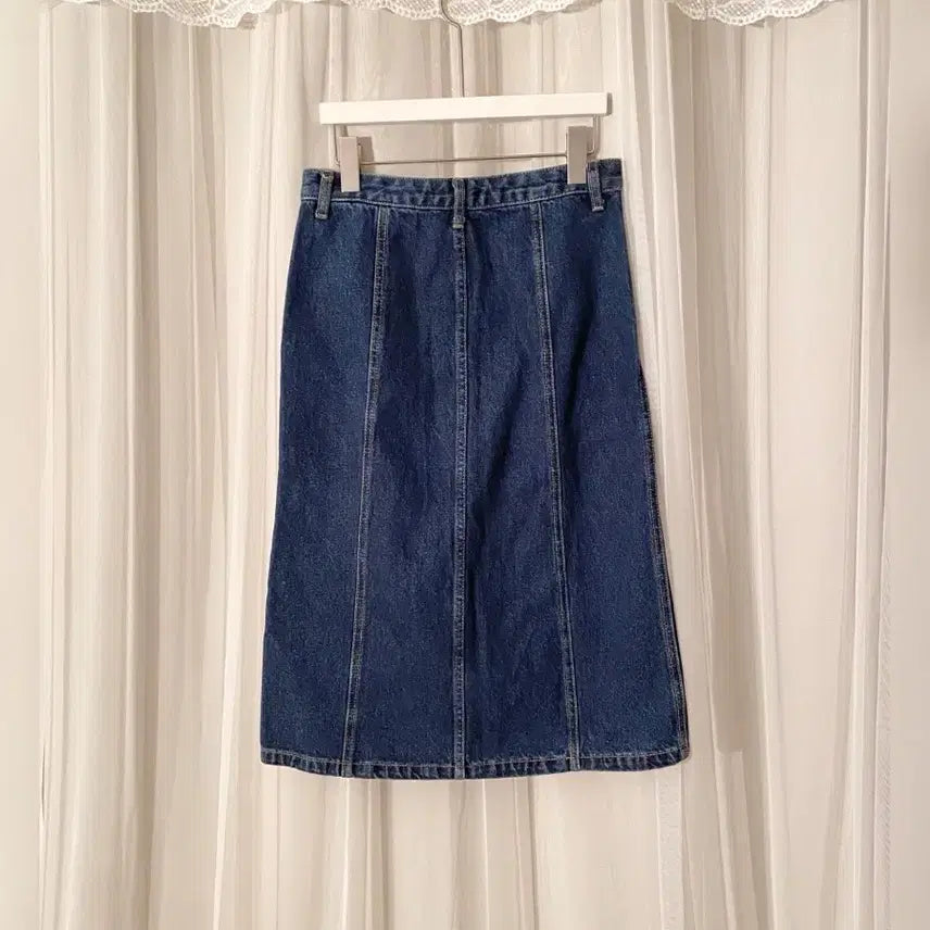 [BUNJANG] Vintage Denim Long Skirt / 빈티지 진청 청 앞트임 트임 데님 버튼 디자인 롱 치마 스커트