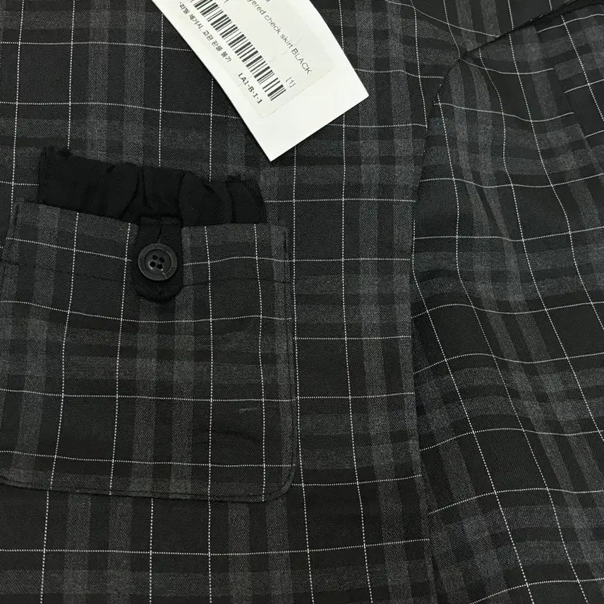 [SOLD OUT] 미세키서울 Pocket layered check skirt BLACK 1