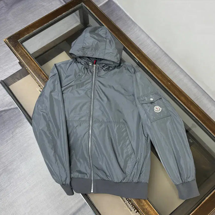 [BUNJANG] Moncler Nylon Windbreaker Jacket XL / 몽클레어 후드 집업 나일론 바람막이 자켓 스몰로고 XL