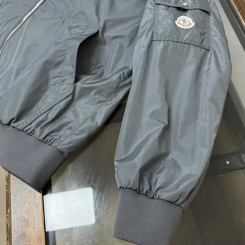 [BUNJANG] Moncler Nylon Windbreaker Jacket XL / 몽클레어 후드 집업 나일론 바람막이 자켓 스몰로고 XL