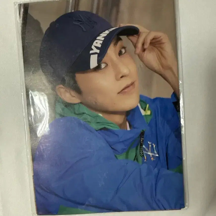 [BUNJANG] EXO MLB Photocard / EXO 엑소 MLB 화보 브로마이드