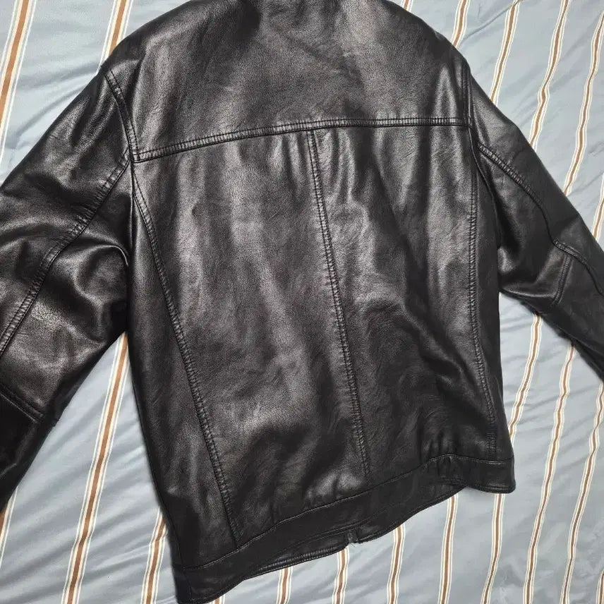 [BUNJANG] Tommy Hilfiger Quilted Leather Jacket (Size 100) / 타미힐피거 누빔 가죽자켓 100사이즈