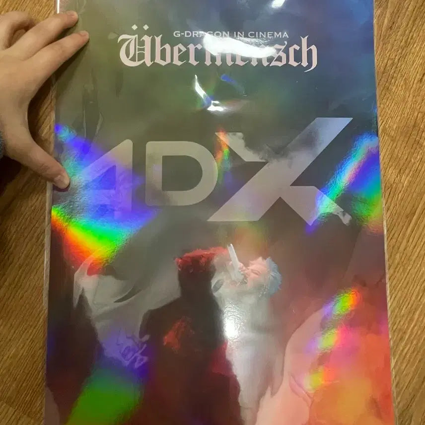 [BUNJANG] G-Dragon Light Stick + Movie Poster / 지디 응원봉+영화포스터+파우치