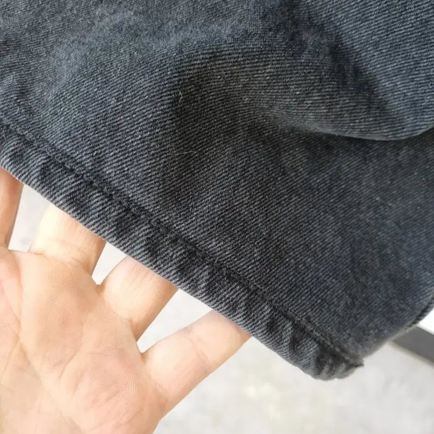 [BUNJANG] Loeuvre Leopard Black Jeans / 루에브르 레오파드 흑청바지