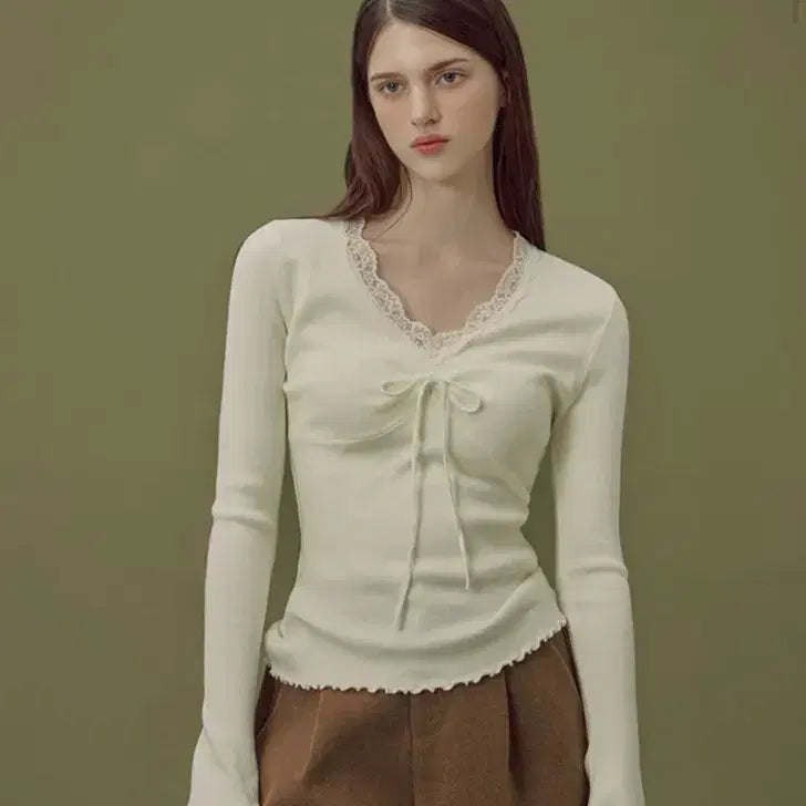 [BUNJANG] Twill Lace Neck Ribbon Blouse Yellow / 트위 레이스 넥 리본 블라우스 옐로우