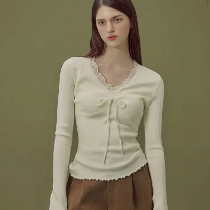 [BUNJANG] Twill Lace Neck Ribbon Blouse Yellow / 트위 레이스 넥 리본 블라우스 옐로우