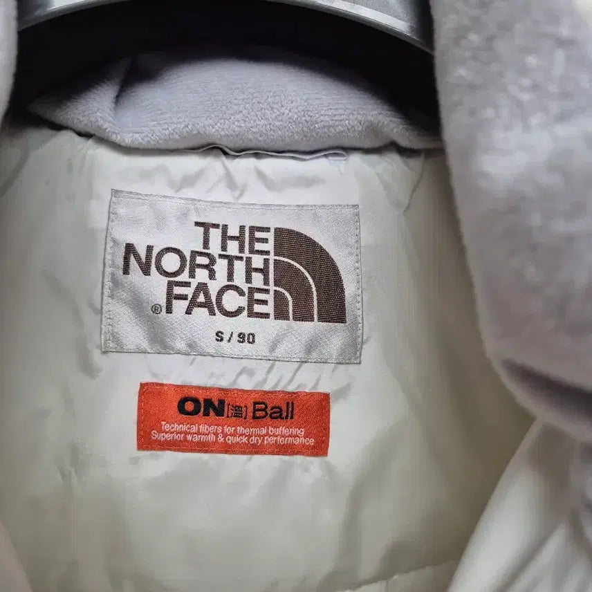 [BUNJANG] The North Face White Padded Jacket / 노스페이스 화이트 패딩 점퍼