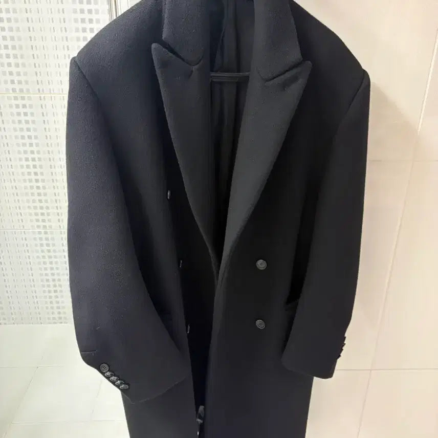 [BUNJANG] VETEMENTS Neck Logo Coat - M Size / 베트멍 넥로고 코트 M사이즈