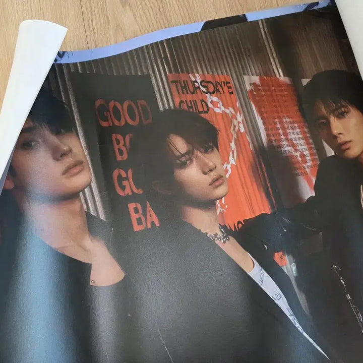 [BUNJANG] TXT Album Poster / (나눔) 투바투 떨차 지비지비 앨범 포스터 3장