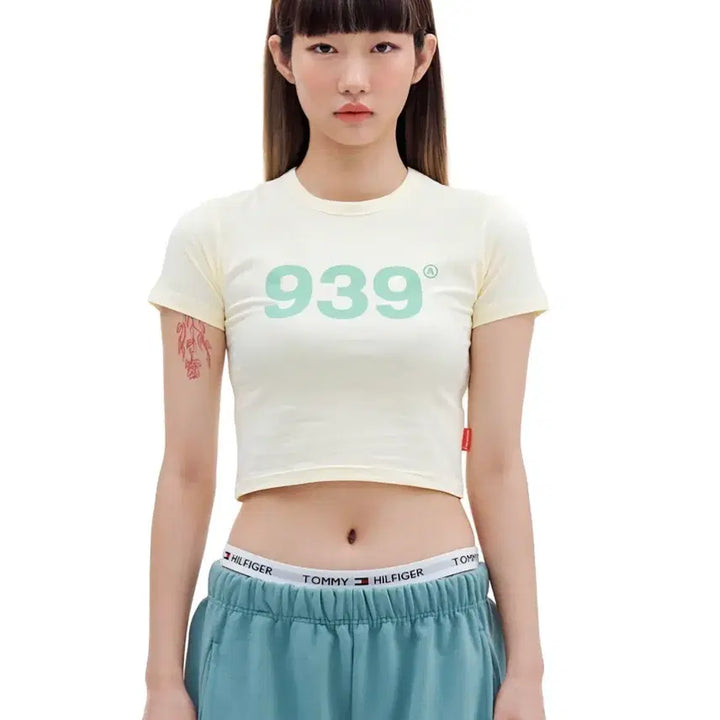 [BUNJANG] 2025 Archive Bold Logo Crop Top / 2025아카이브볼드  로고 크롭티