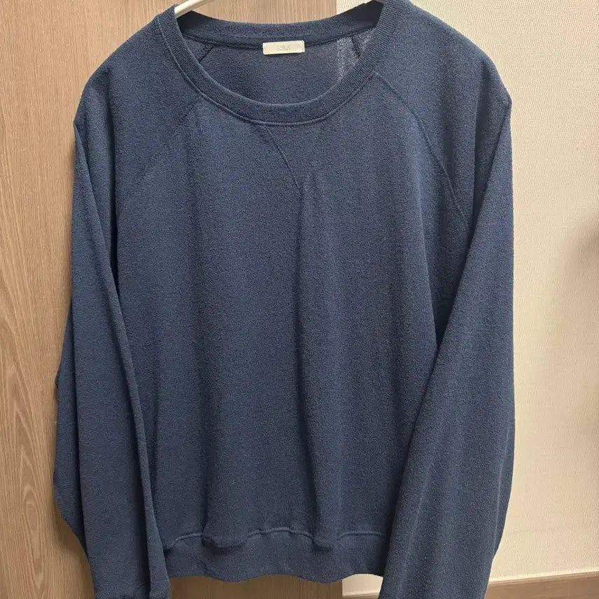 [SOLD OUT] 에크리스 부클맨투맨 블루