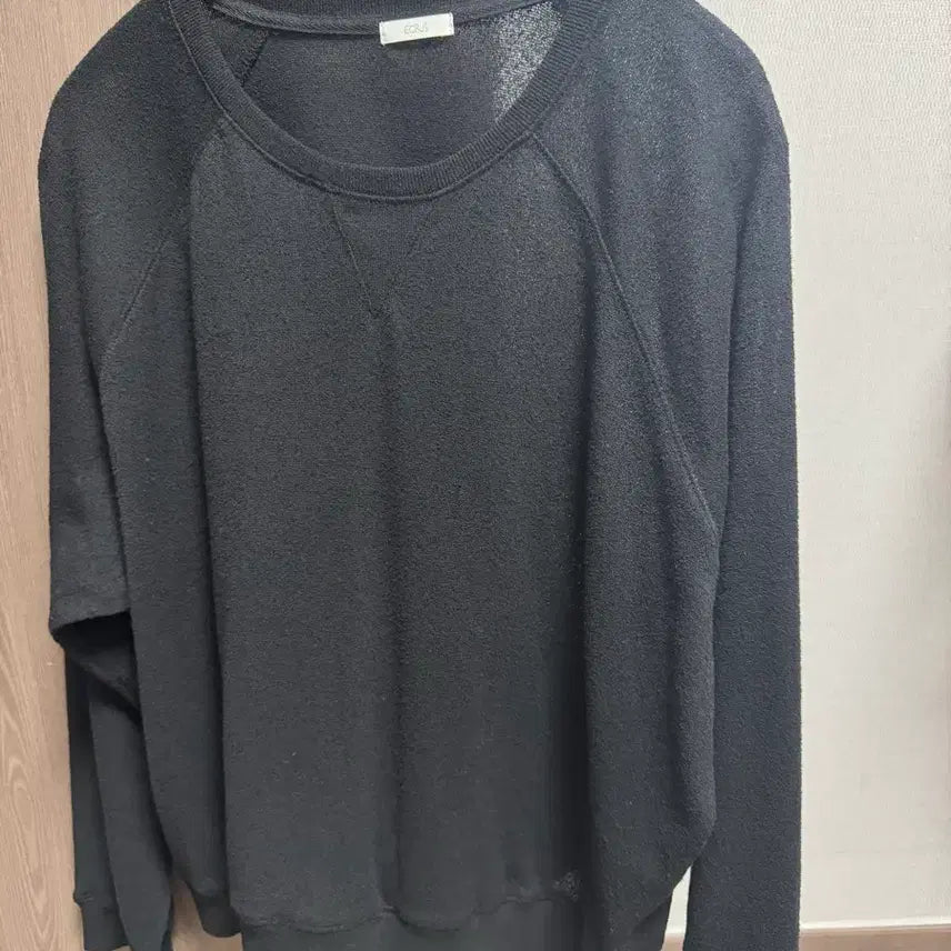 [SOLD OUT] 에크리스 부클맨투맨 블랙