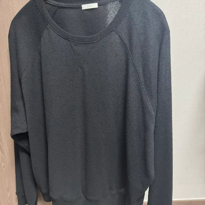 [SOLD OUT] 에크리스 부클맨투맨 블랙