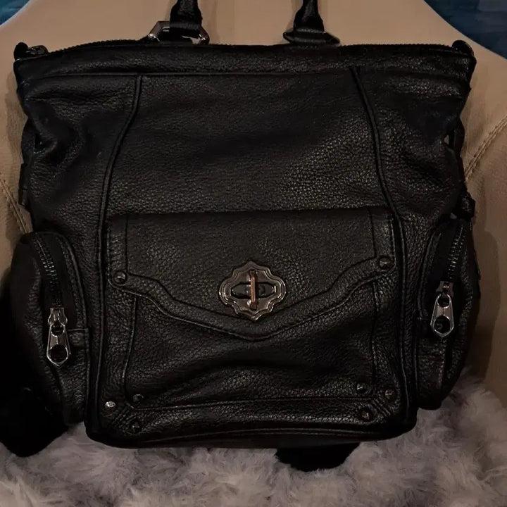 [BUNJANG] Oryany Leather Backpack / 오야니 정품 가죽백팩