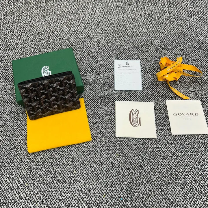 [SOLD OUT] {국내 매장구매} 고야드 빅투와르 반지갑 블랙