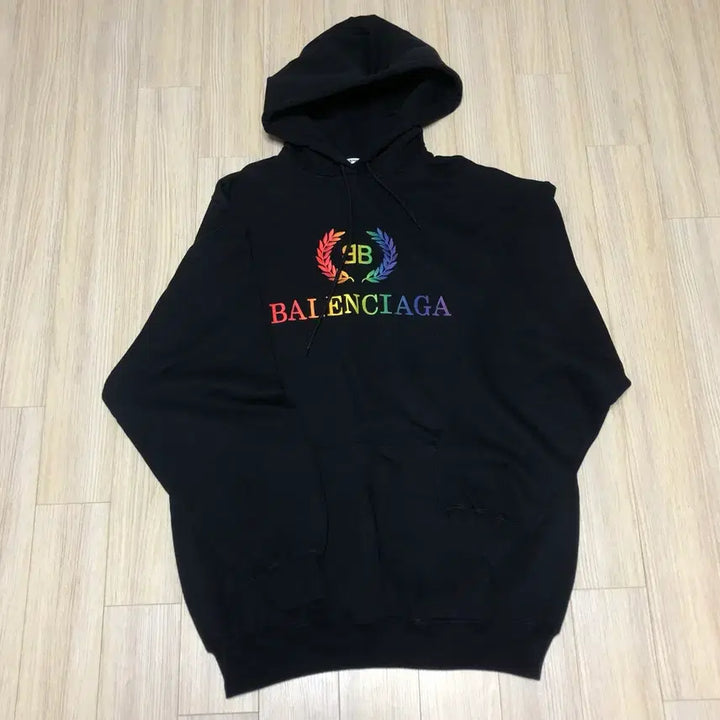 [BUNJANG] Balenciaga Rainbow Laurel Logo Oversized Hoodie XS / 발렌시아가 레인보우 월계수 후드 xs 압구정 갤러리아 구매